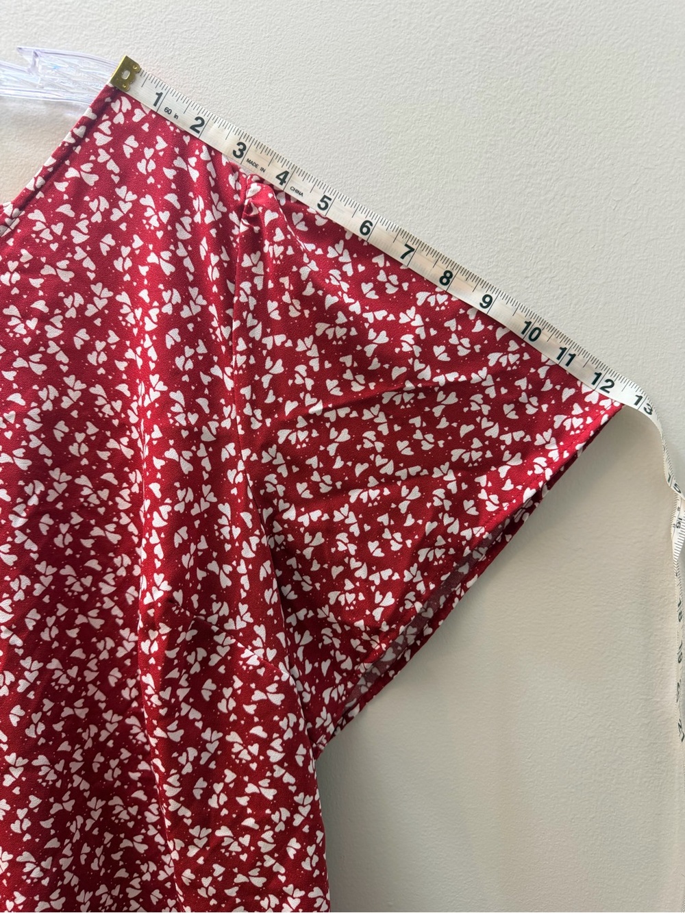 LC Lauren Conrad Red Floral V-Neck Short Sleeve Blouse - Picture 7 of 7